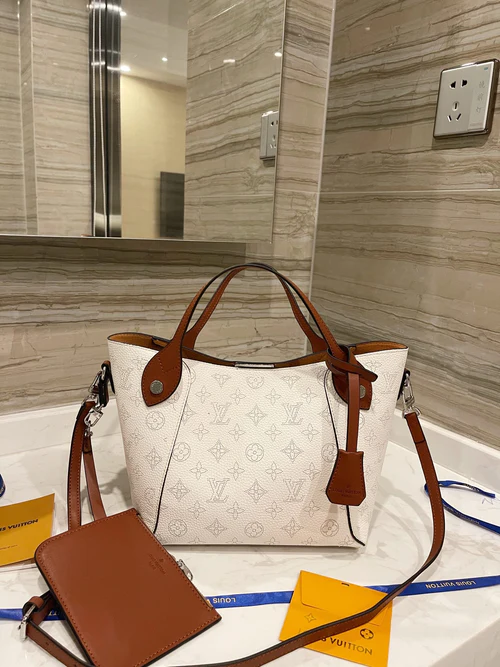 BB – Top Quality Bag LUV – 184
