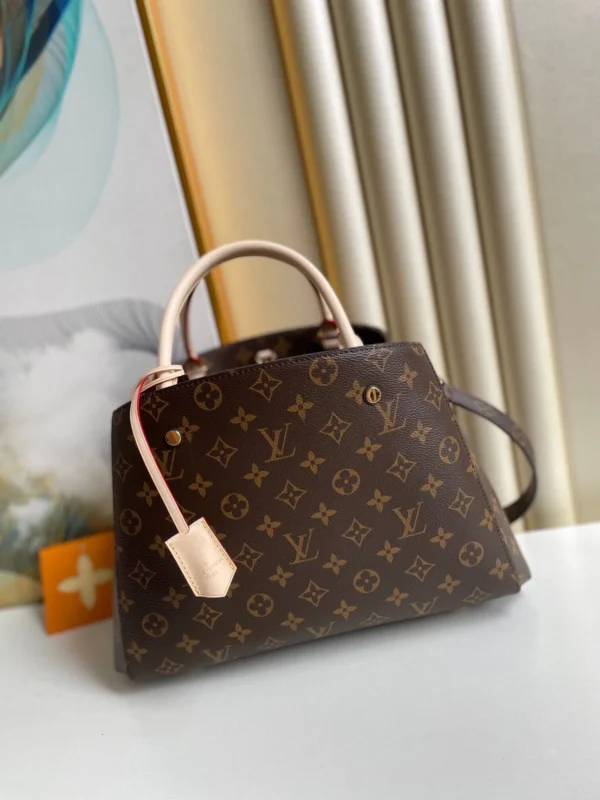 BB – Top Quality Bag LUV – 575